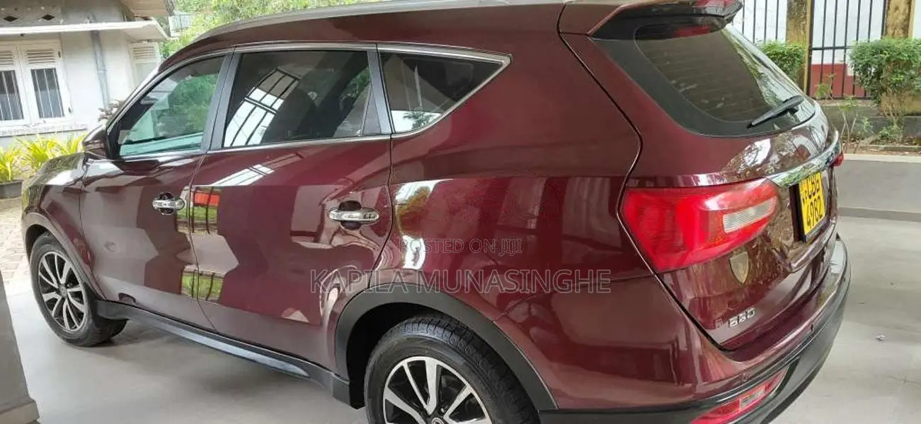 DFSK 589 2019 SUV (Used)