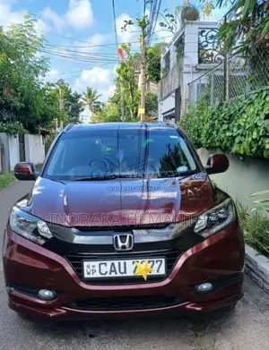 Honda Vezel 2014 SUV (Used)
