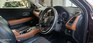 Honda Vezel 2014 SUV (Used)