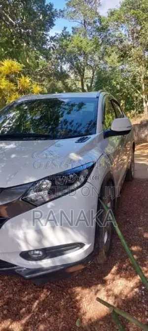 Honda Vezel 2014 SUV (Used)