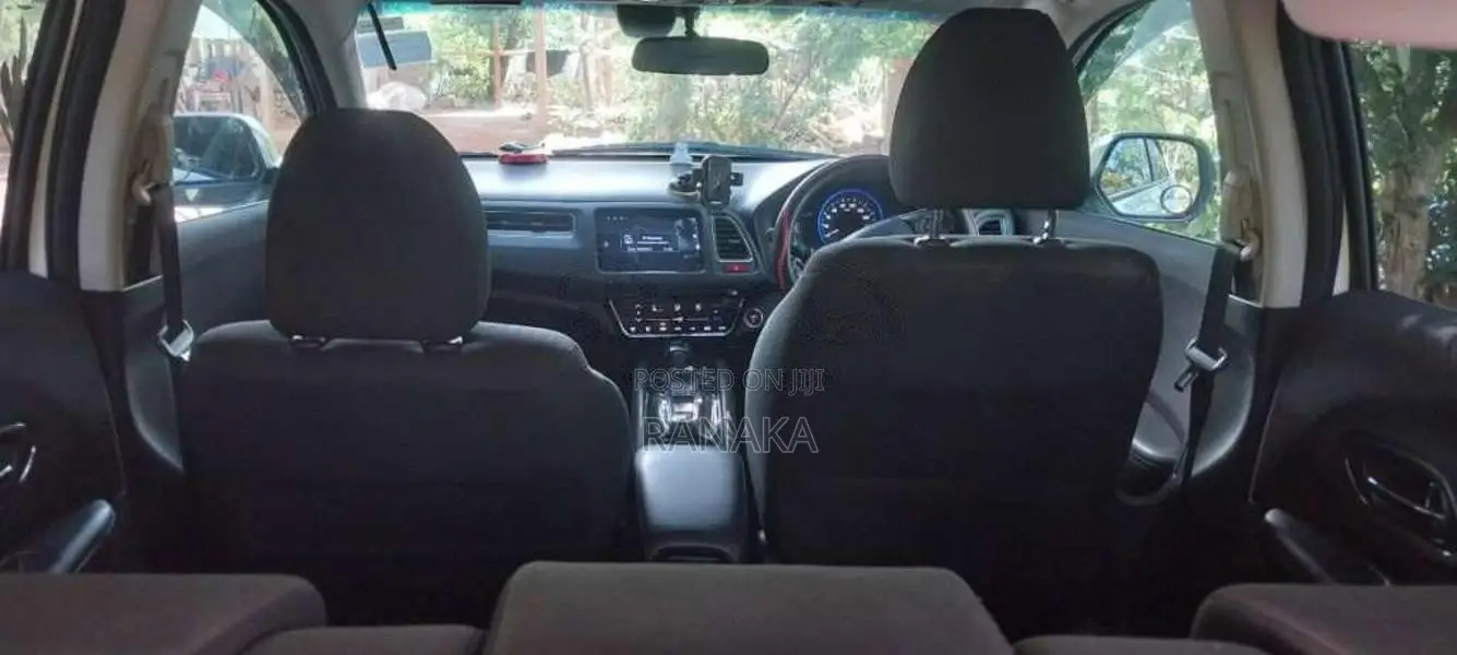 Honda Vezel 2014 SUV (Used)