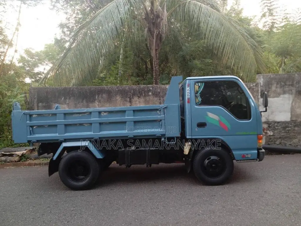 Isuzu AKR66E 1998 Lorry (Used)