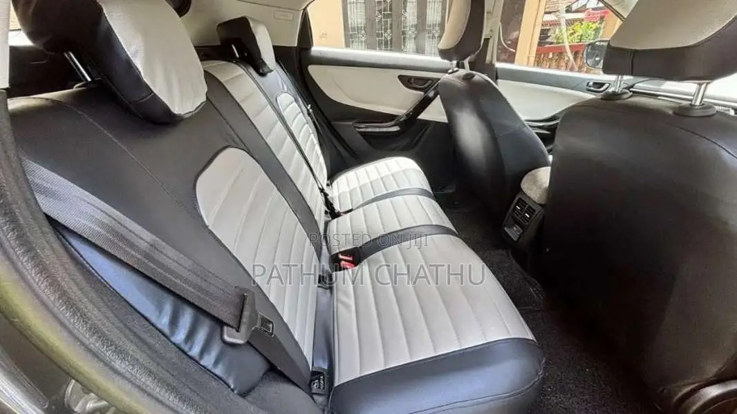 Tata Curvv 2025 SUV (Used)