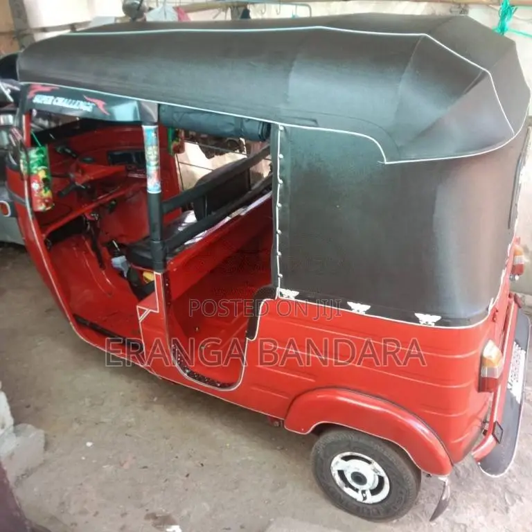 Bajaj 2 Stroke 2004 Three Wheel (Used)