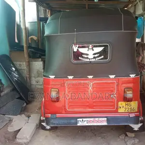Bajaj 2 Stroke 2004 Three Wheel (Used)
