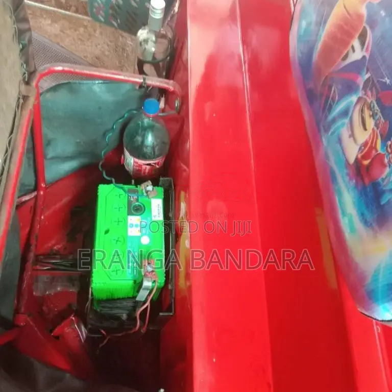 Bajaj 2 Stroke 2004 Three Wheel (Used)