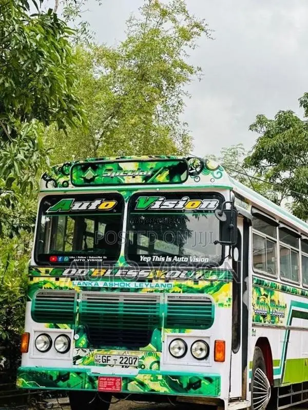 Ashok-Leyland Leyland 2002 Bus (Used)