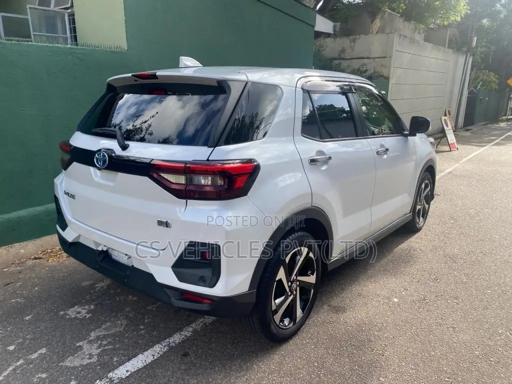Toyota Raize Z 2025 SUV (Used)