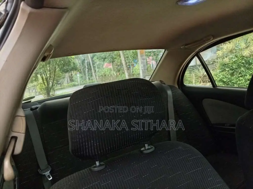 Nissan N16 2006 Car (Used)