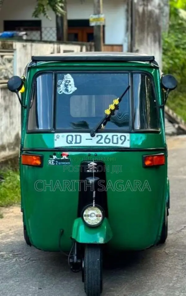 Bajaj 2 Stroke 2006 Three Wheel (Used)