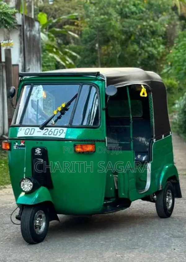 Bajaj 2 Stroke 2006 Three Wheel (Used)