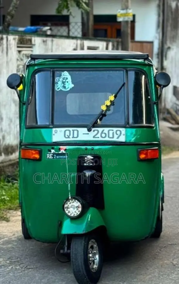 Bajaj 2 Stroke 2006 Three Wheel (Used)