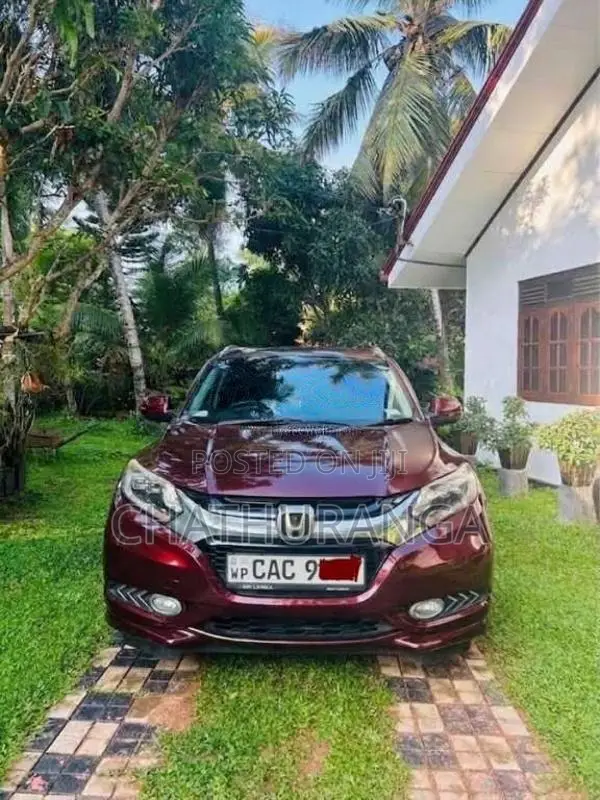 Honda Vezel 2014 SUV (Used)