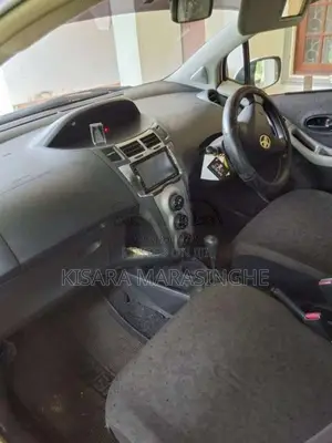Toyota Vitz 2007 Car (Used)
