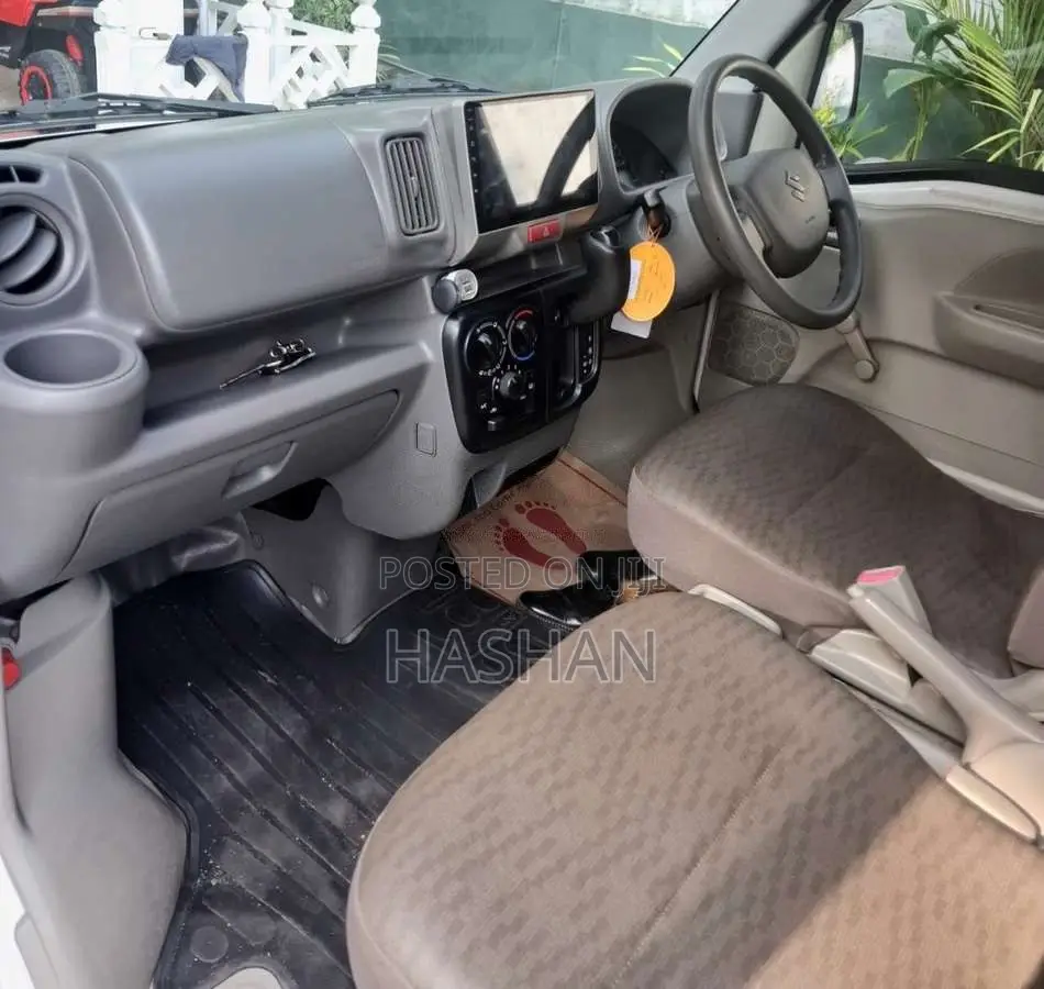 Suzuki Every 2017 Van (Used)