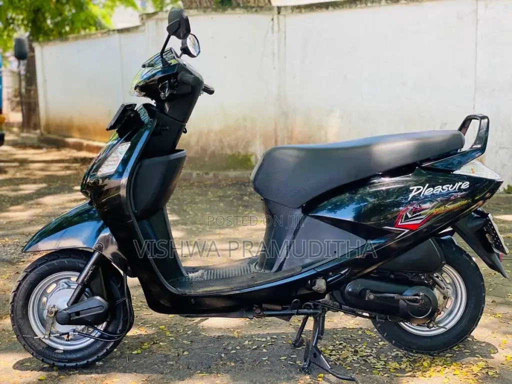Hero Pleasure 2011 Motorbike (Used)