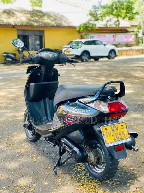 Hero Pleasure 2011 Motorbike (Used)