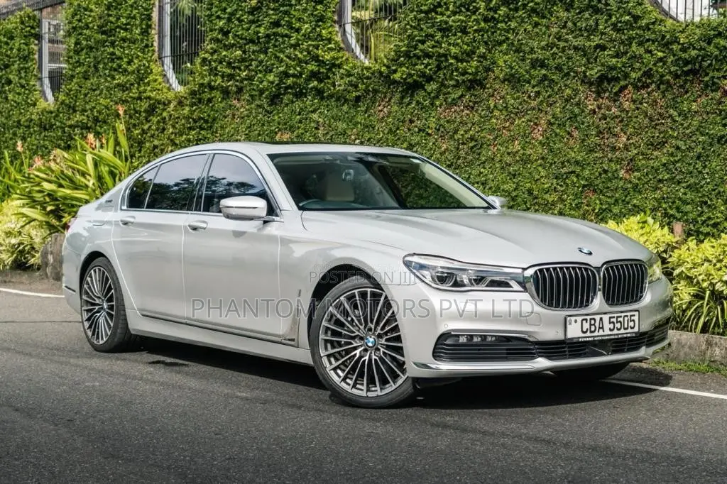 BMW 740 2018 Car (Used)
