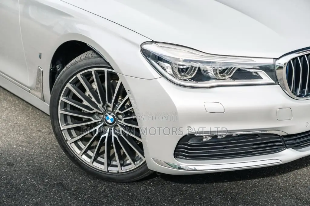 BMW 740 2018 Car (Used)