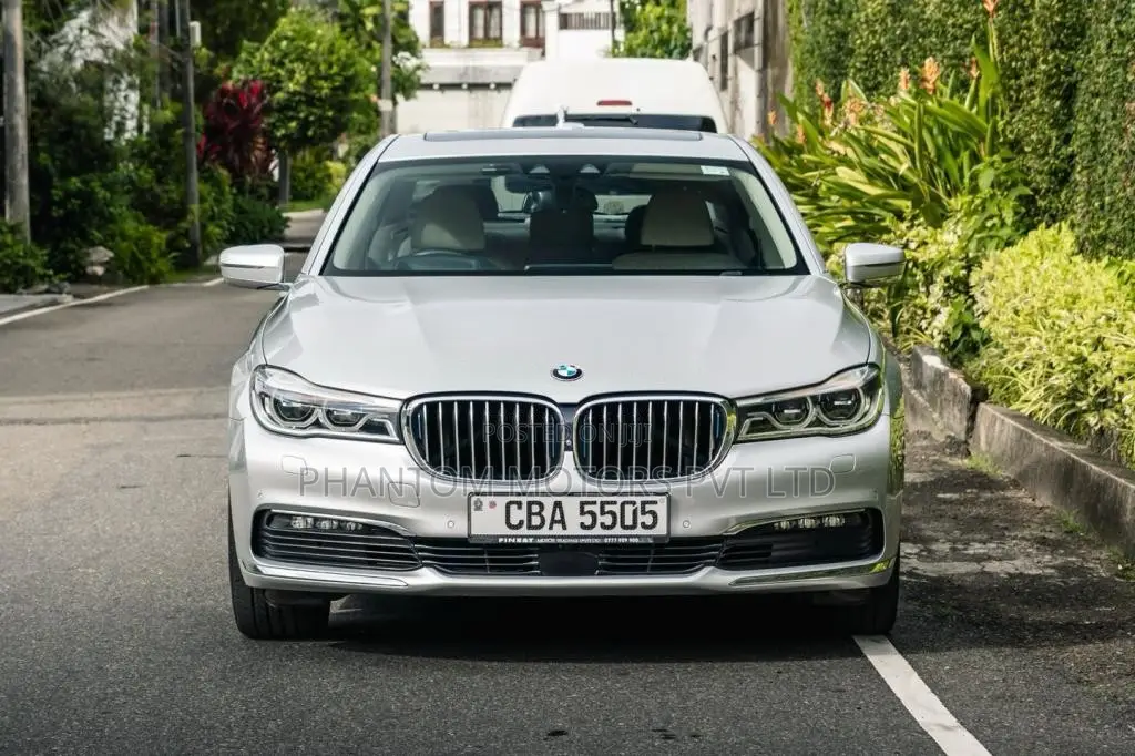 BMW 740 2018 Car (Used)