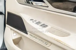 BMW 740 2018 Car (Used)