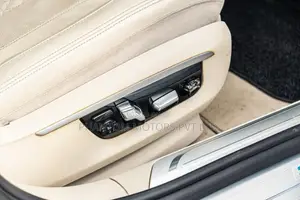 BMW 740 2018 Car (Used)
