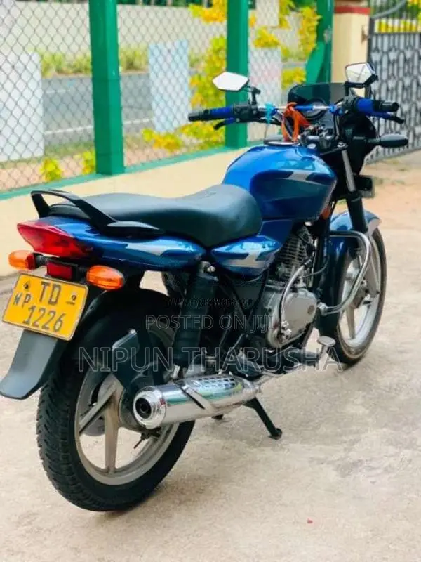 Bajaj Discover 2006 Motorbike (Used)