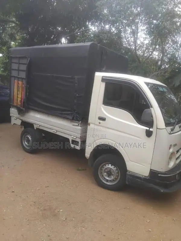 Tata Dimo Batta 2010 Lorry (Used)