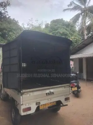Tata Dimo Batta 2010 Lorry (Used)