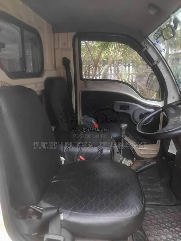 Tata Dimo Batta 2010 Lorry (Used)