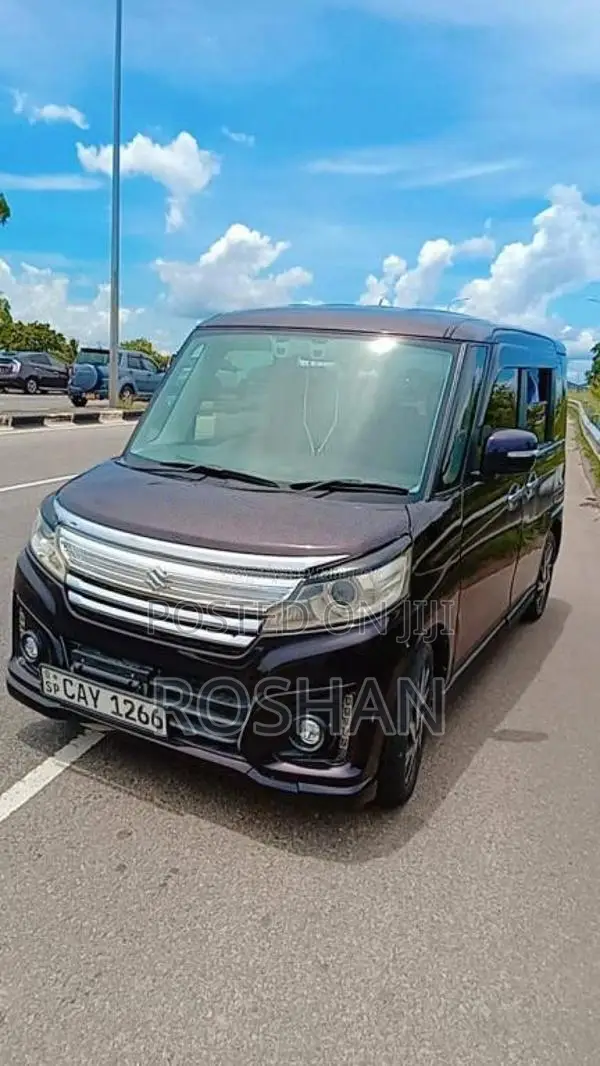 Suzuki Spacia 2018 Car (Used)