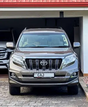 Toyota Land Cruiser Prado TX 2015 SUV (Used)