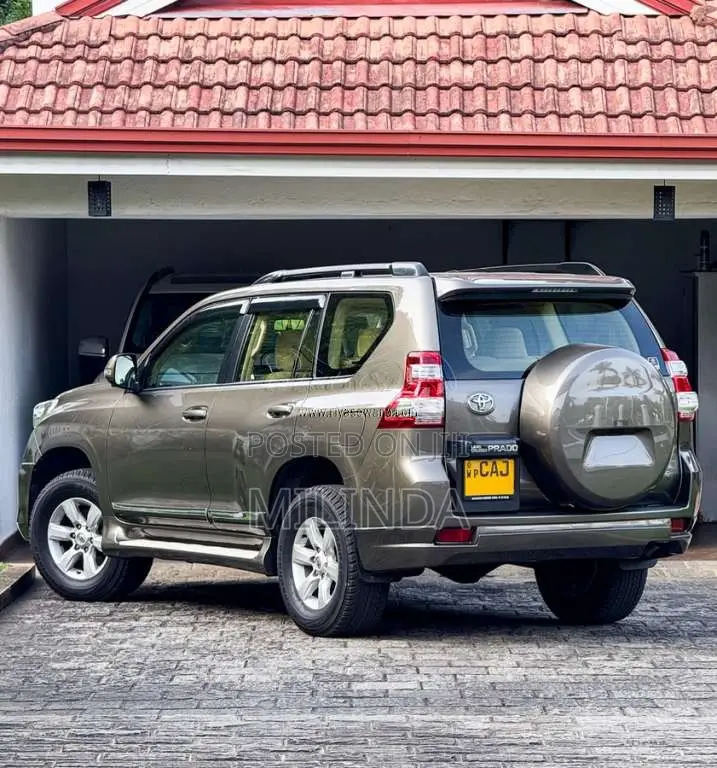 Toyota Land Cruiser Prado TX 2015 SUV (Used)