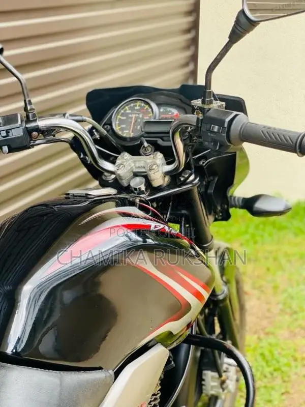 Bajaj Discover 2012 Motorbike (Used)