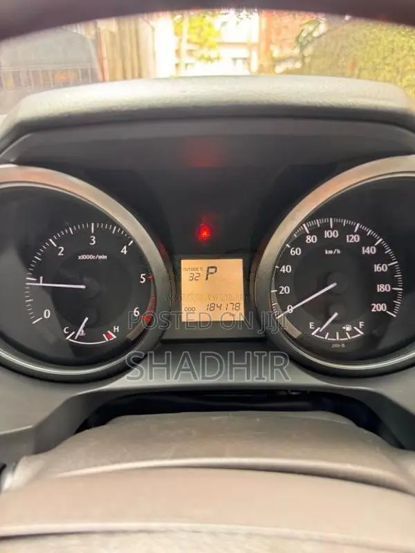 Toyota Land Cruiser Prado 150 2015 SUV (Used)
