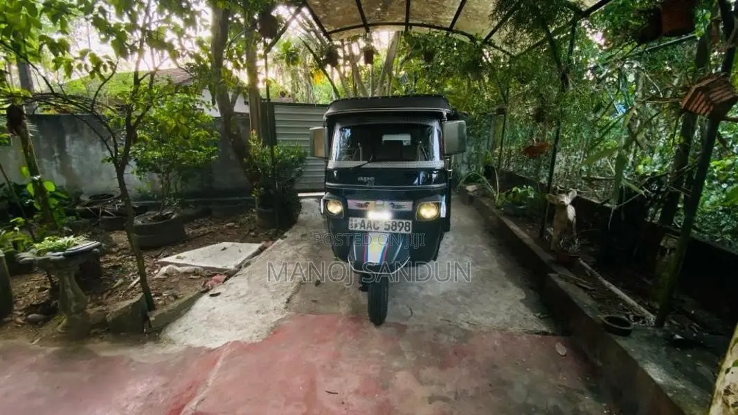 Piaggio Ape 2012 Three Wheel (Used)
