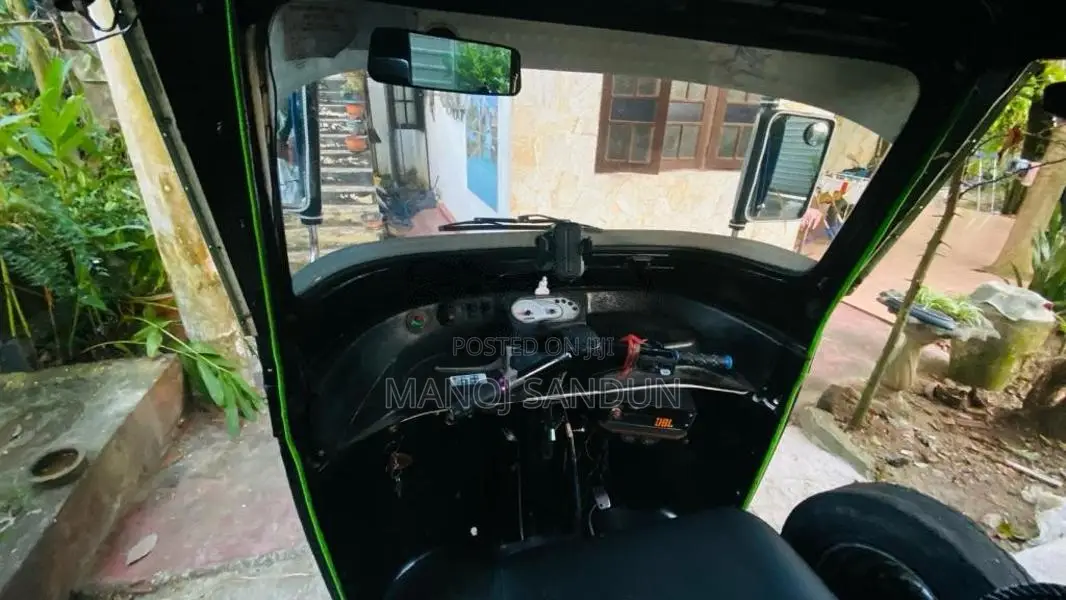 Piaggio Ape 2012 Three Wheel (Used)