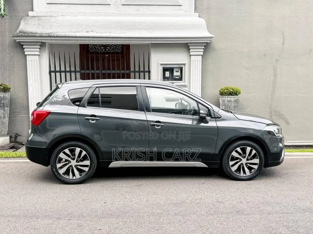 Suzuki S Cross 10L Turbo 2017 SUV (Used)