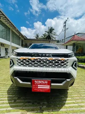 Toyota Hilux Overland Plus 2026