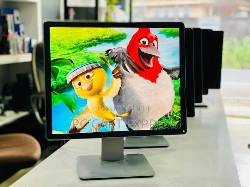 19'' INCH SQUARE USED LED MONITOR