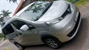 Nissan NV200 2014