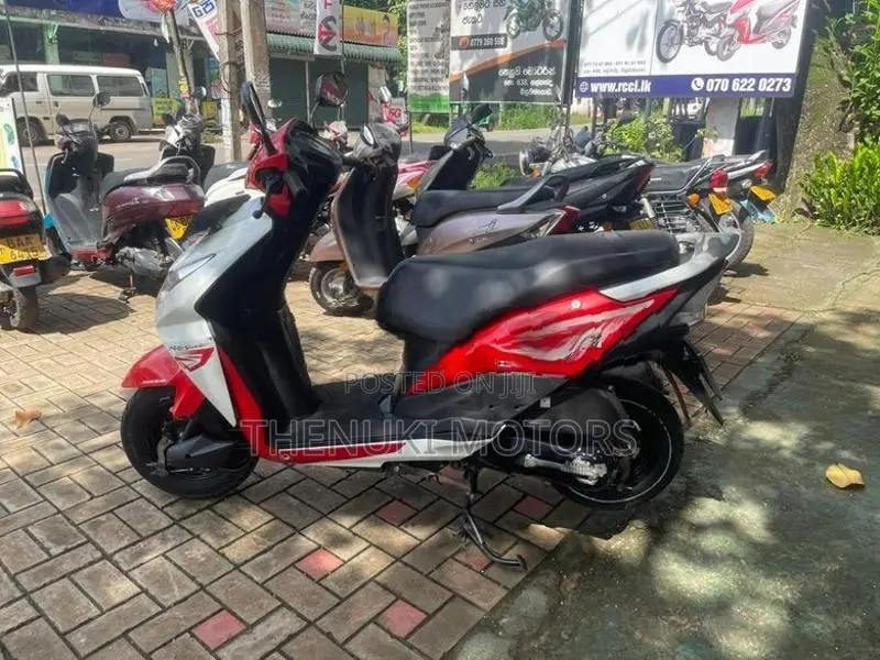 Honda Dio BDI 2016