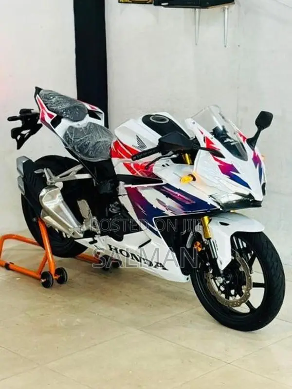 Honda CBR 250RR MC51 japan 🇯🇵 2025
