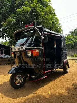 Bajaj RE 2012