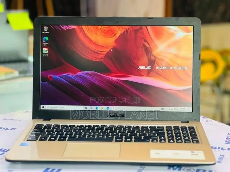 VIVOBOOK INTEL CELERON N3350 4GB RAM 500GB HDD