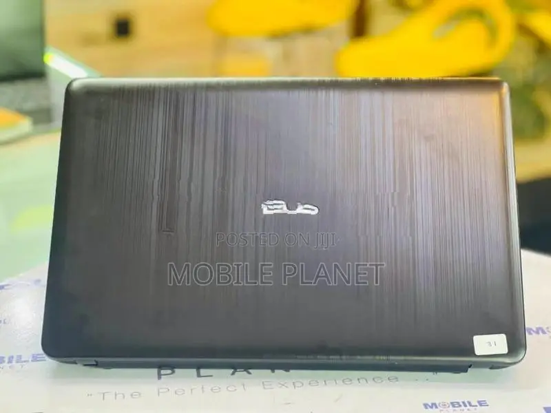 ASUS VIVOBOOK INTEL CELERON N3350 4GB RAM 500GB HDD