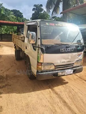 Isuzu 250 ELF 2000