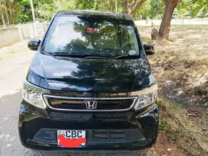 Honda N-WGN 2016