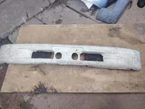 Isuzu ELF Buffer