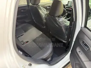 Daihatsu Rocky G HEV 2025